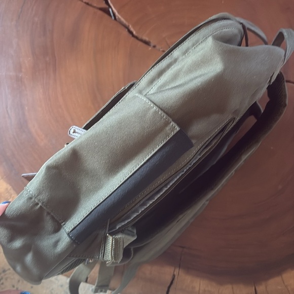 FLORSHEIM GIAN CANVAS BACKPACK - Picture 6 of 11